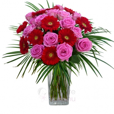 Mixed bouquet of pink roses, mini gerberas and greenery - Pink roses, gerbera mini, greenery