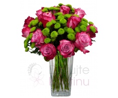 Mixed bouquet of purple roses, santini