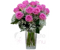 Bouquet of pink roses + gypsophila