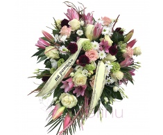 Smuteční vypichovaná kytice - lilie SG, růže, chryzantéma trs, eustoma, viburnum, scabiosa, zeleň, stuha, držák